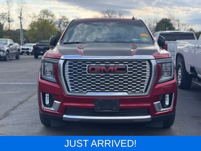 Used 2021 GMC Yukon Denali w/ Denali Ultimate Package AWD/4WD image 3