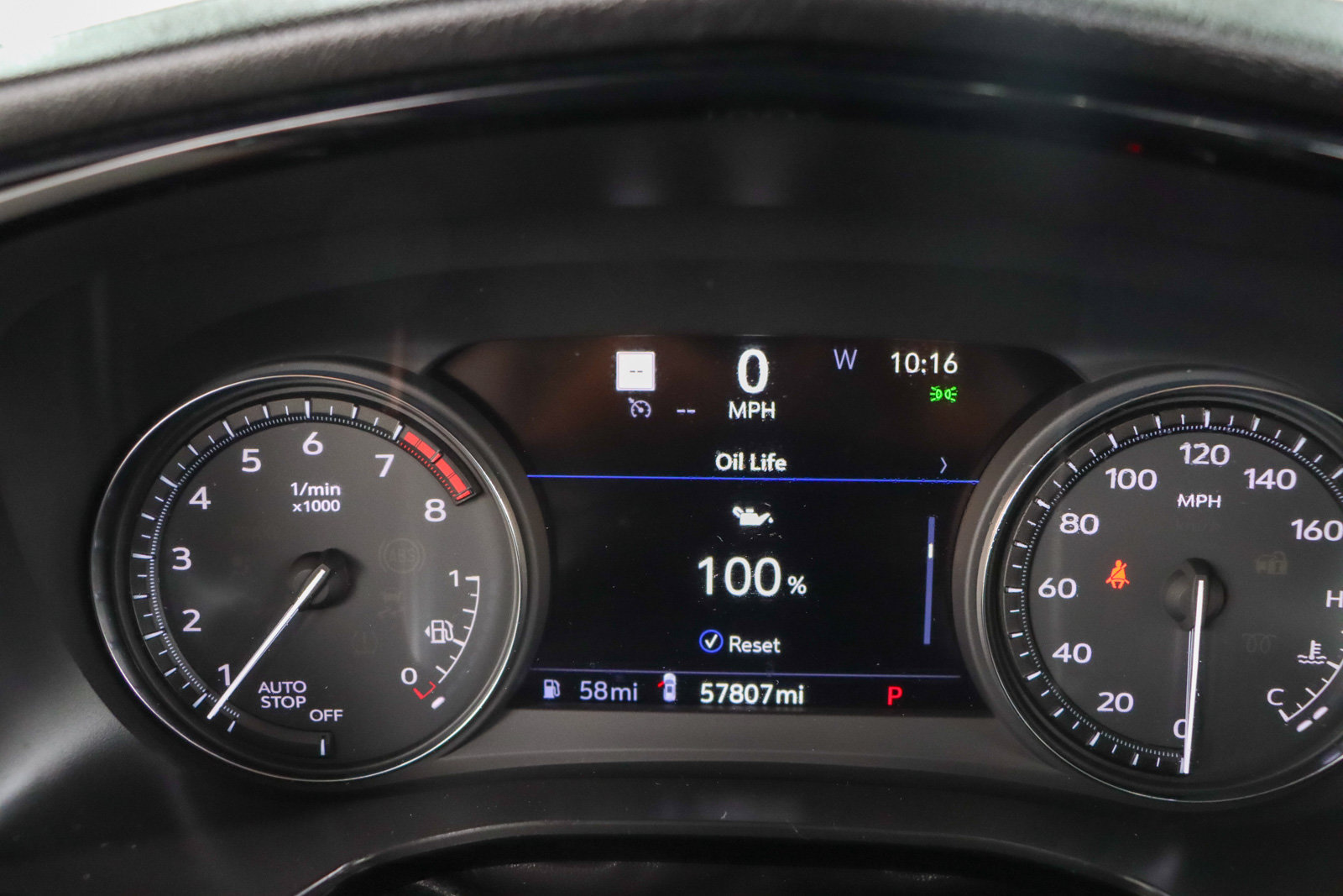Used 2023 Cadillac XT6 Premium Luxury w/ Technology Package FWD image 15