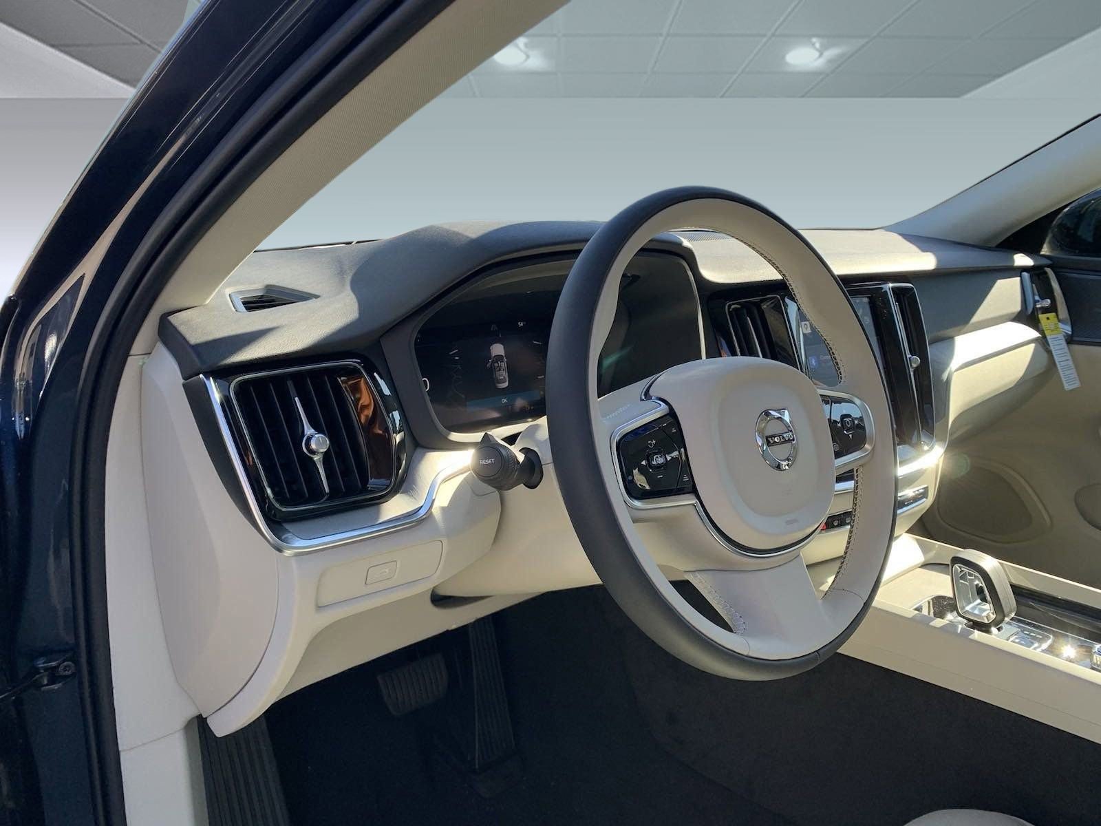 New 2024 Volvo S60 B5 Plus w/ Climate Package AWD/4WD image 3