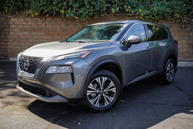 Used 2021 Nissan Rogue SV