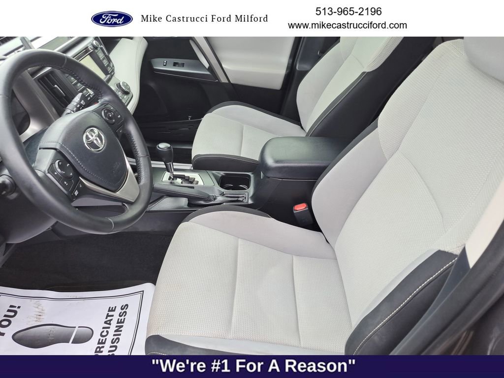 Used 2018 Toyota RAV4 XLE image 23