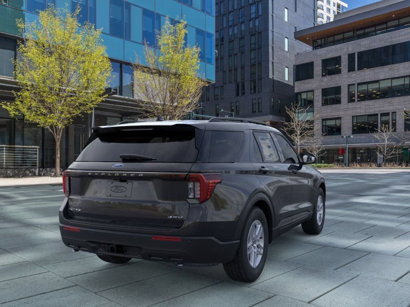 New 2026 Ford Explorer Active AWD/4WD image 8
