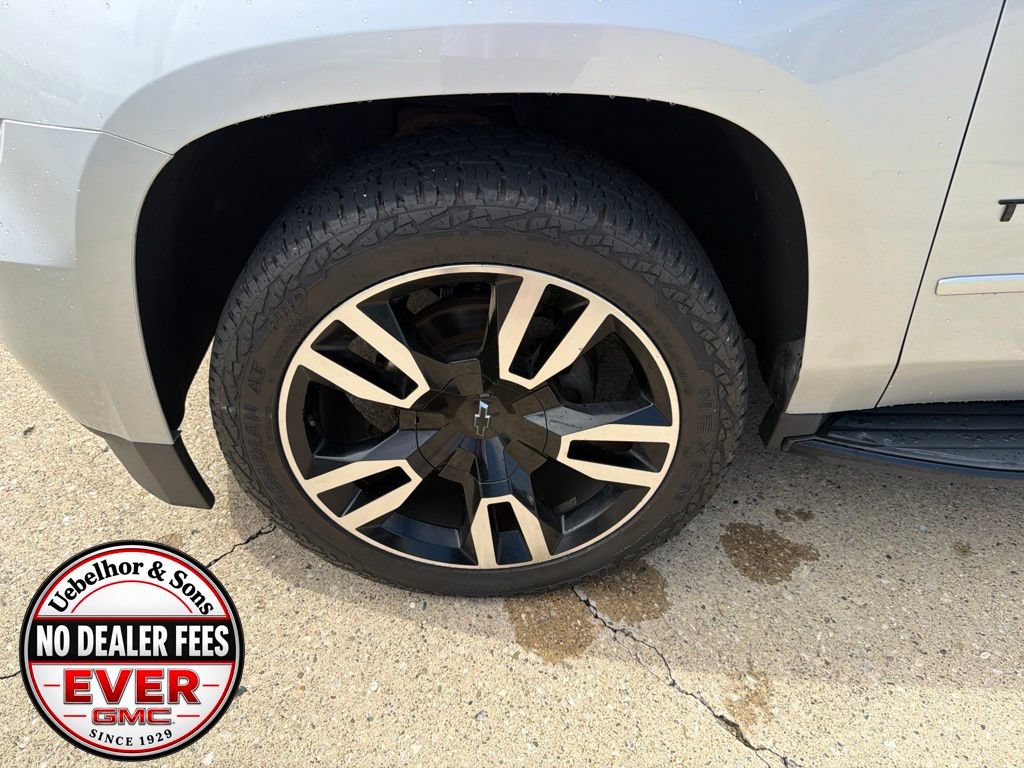 Used 2019 Chevrolet Tahoe Premier AWD/4WD image 16