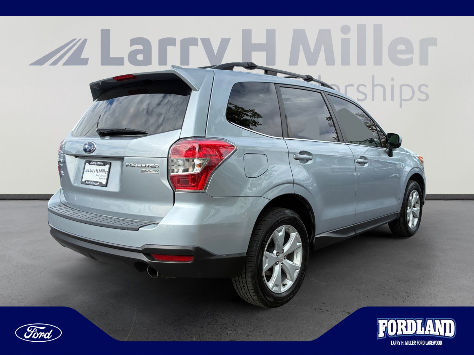 Used 2016 Subaru Forester 2.5i Limited w/ Popular Package #2 AWD/4WD image 5
