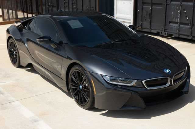Used 2020 BMW i8 Coupe AWD/4WD image 18