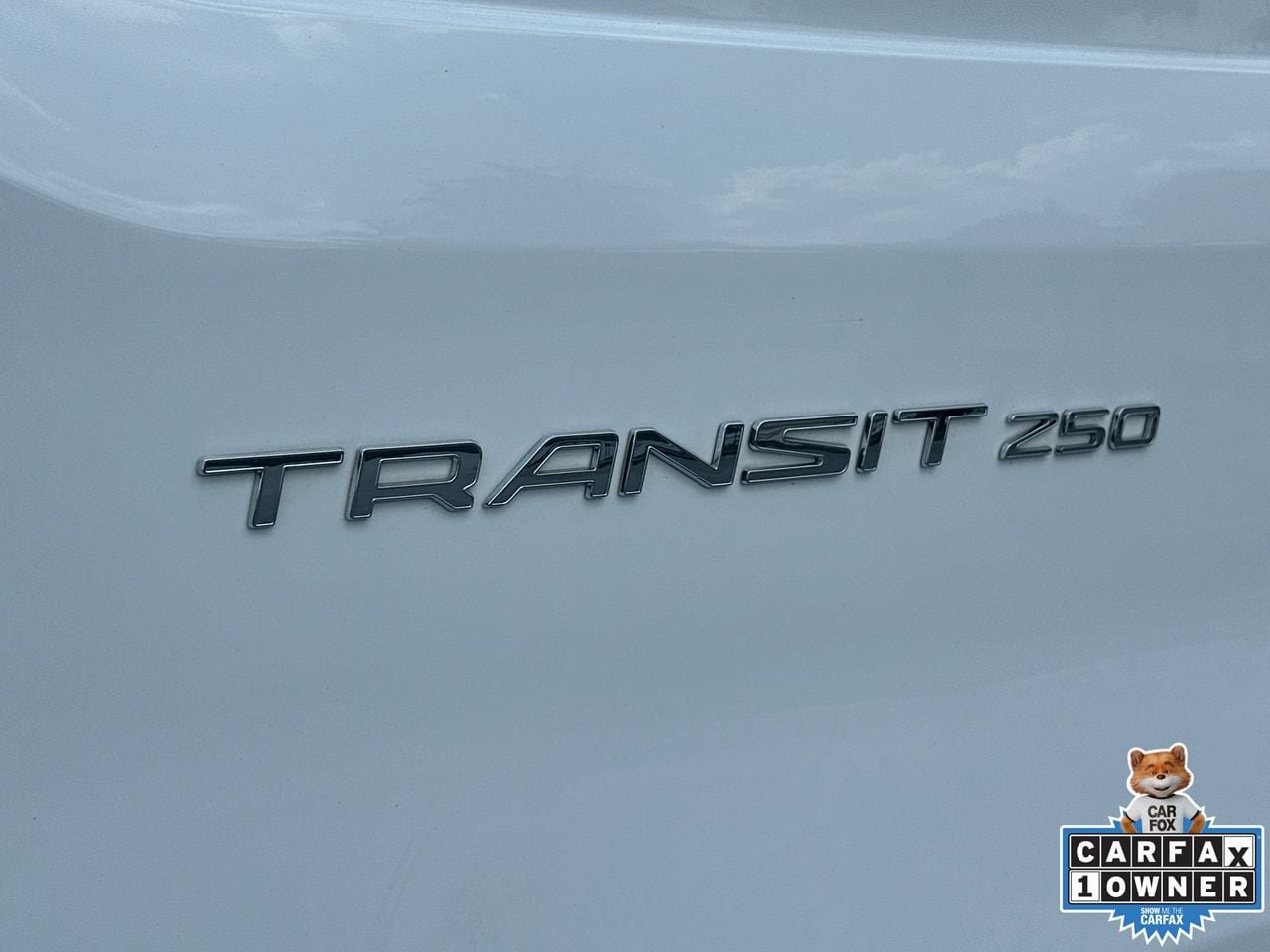 Used 2025 Ford Transit 250 148 High Roof RWD image 31