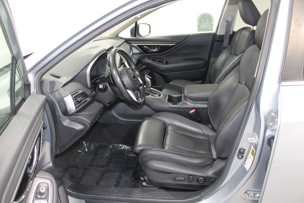 Used 2022 Subaru Outback Limited image 20