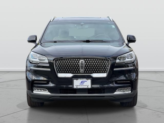 Used 2020 Lincoln Aviator Reserve w/ Equipment Group 202A AWD/4WD image 2