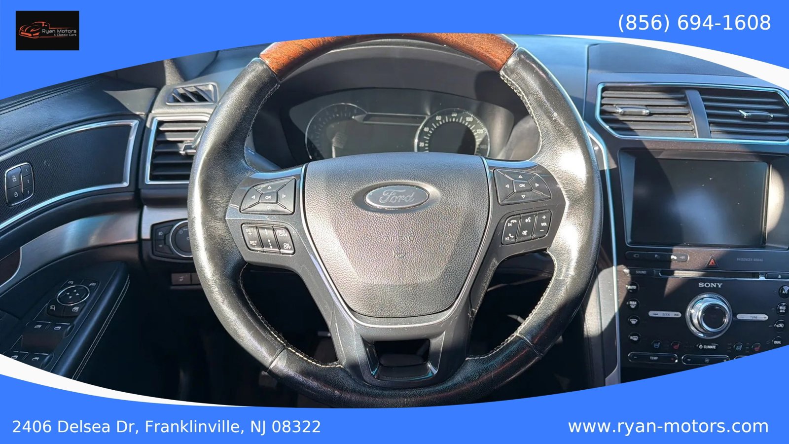 Used 2016 Ford Explorer Platinum image 10