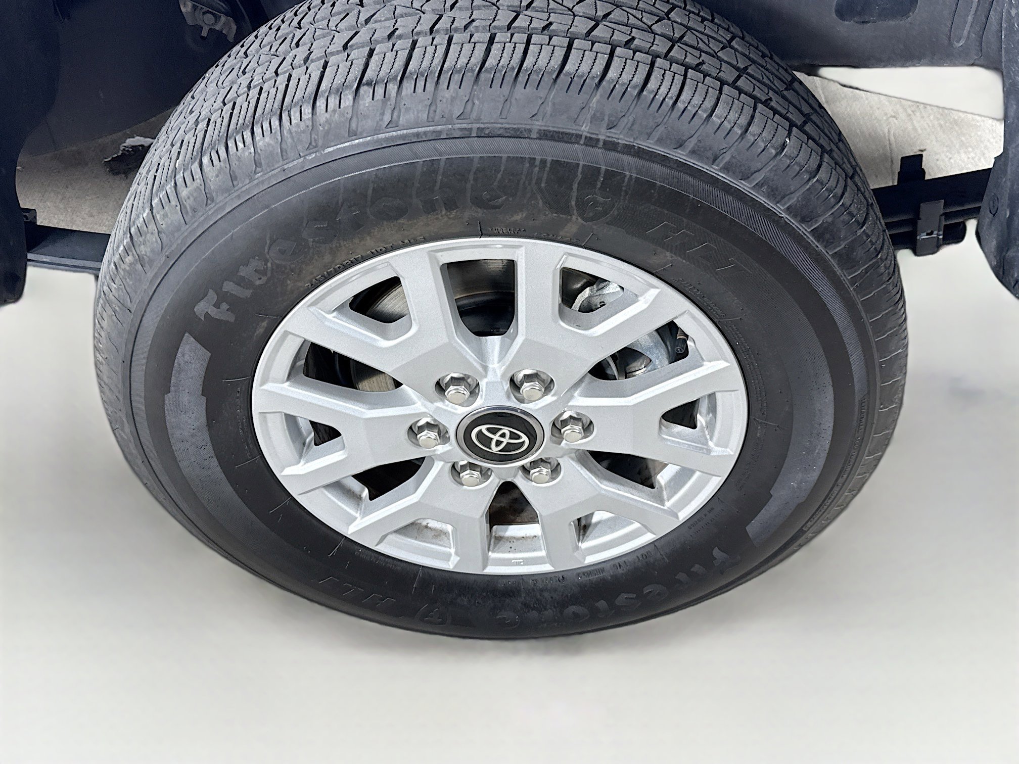 Used 2025 Toyota Tacoma SR image 36