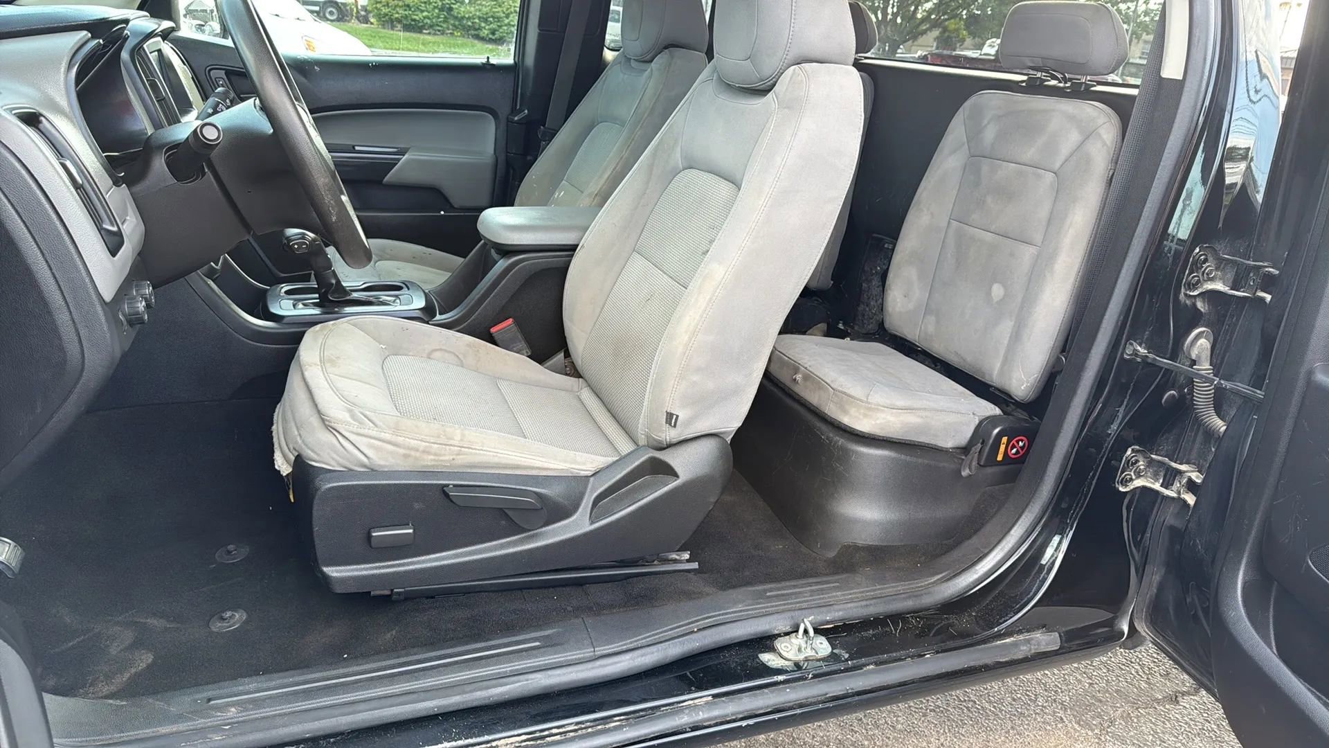 Used 2018 Chevrolet Colorado W/T w/ WT Convenience Package image 11