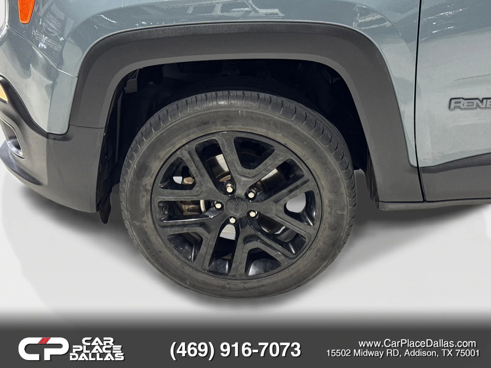 Used 2017 Jeep Renegade Altitude image 41