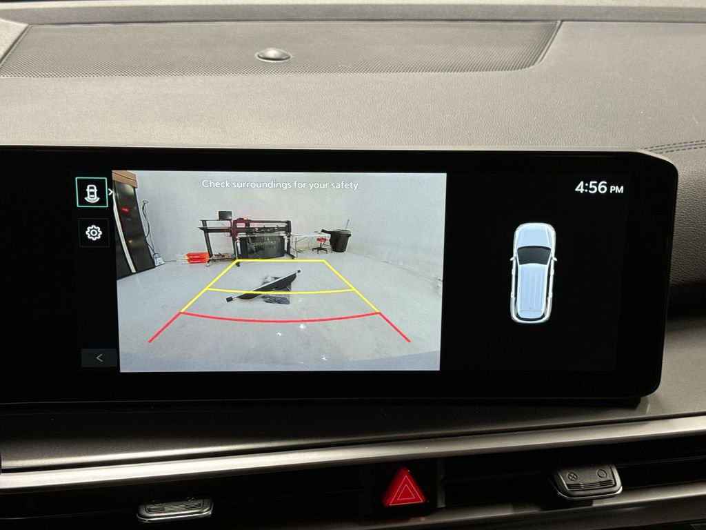 Used 2025 Kia Sorento S w/ Panoramic Sunroof Package image 22