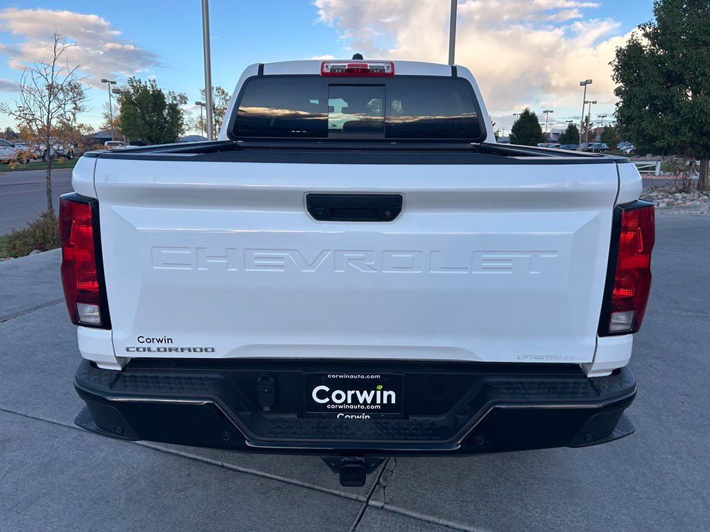 Used 2025 Chevrolet Colorado Trail Boss AWD/4WD image 7