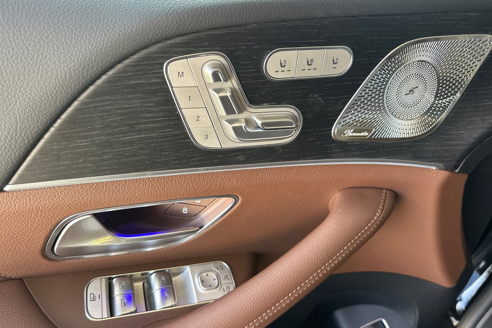 New 2026 Mercedes-Benz GLS 580 4MATIC image 11