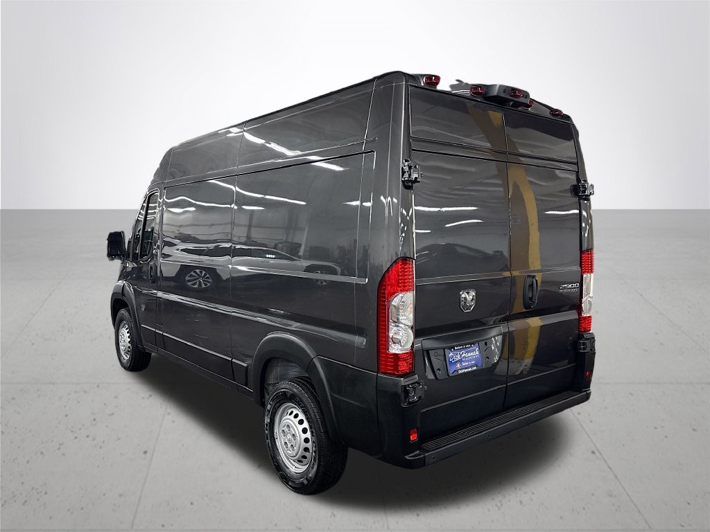 New 2026 RAM ProMaster 2500 w/ Premium Convenience Group FWD image 8