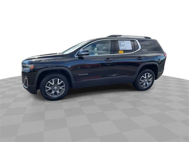 Certified 2023 GMC Acadia SLT w/ Preferred Package image 5