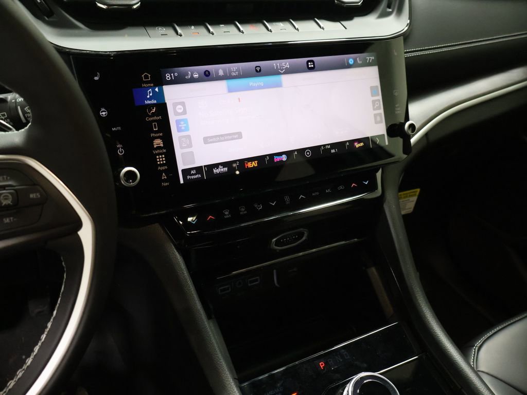 New 2026 Jeep Grand Cherokee Limited image 21