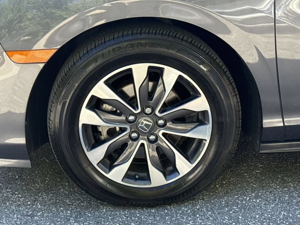 Used 2024 Honda Odyssey EX-L image 19