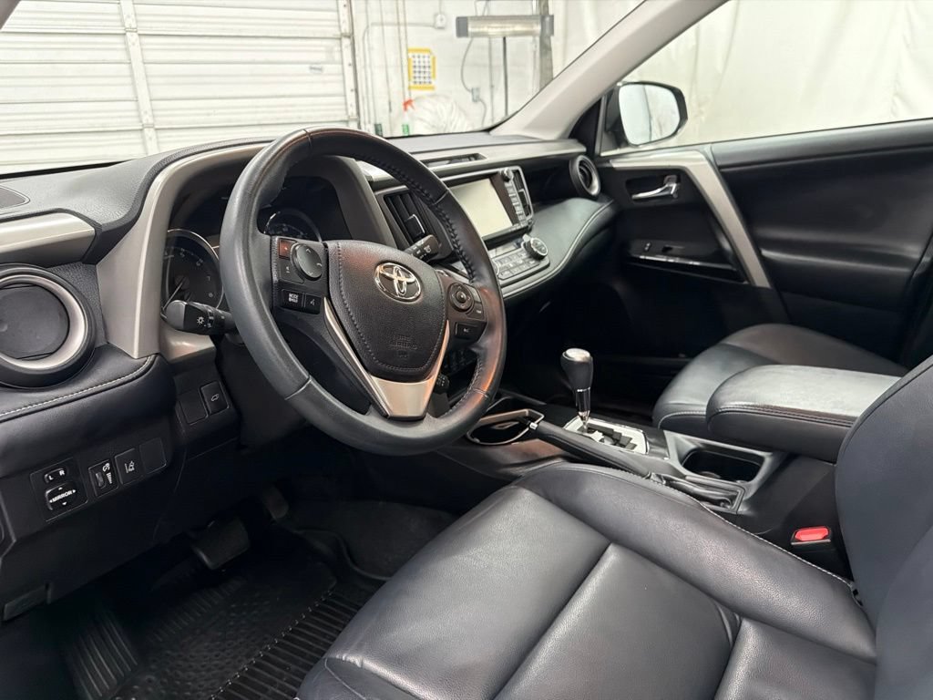 Used 2017 Toyota RAV4 Limited w/ Advanced Technology Package FWD image 13