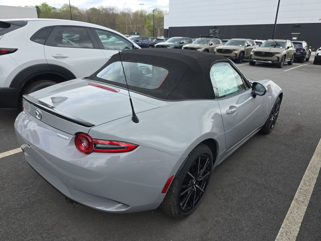 New 2026 MAZDA MX-5 Miata Grand Touring image 2