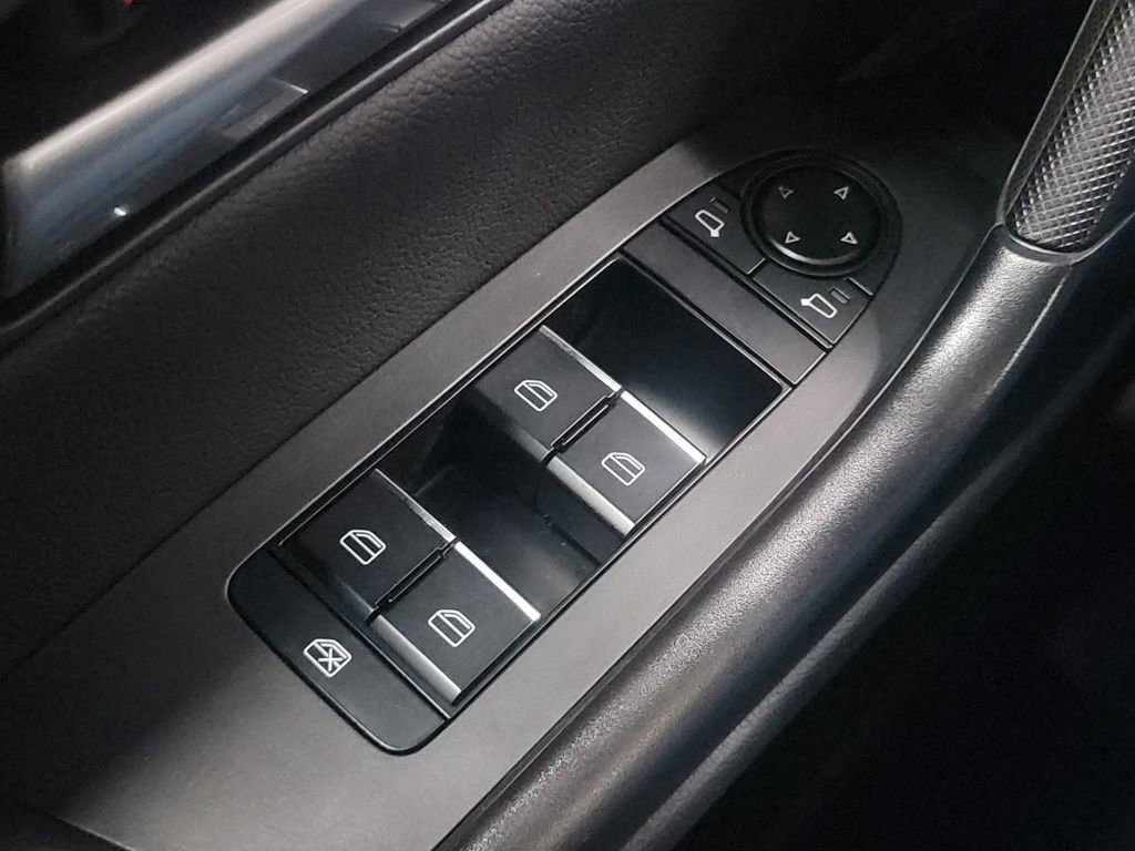 Certified 2025 MAZDA CX-50 AWD 2.5 Hybrid w/ Premium Pkg image 23