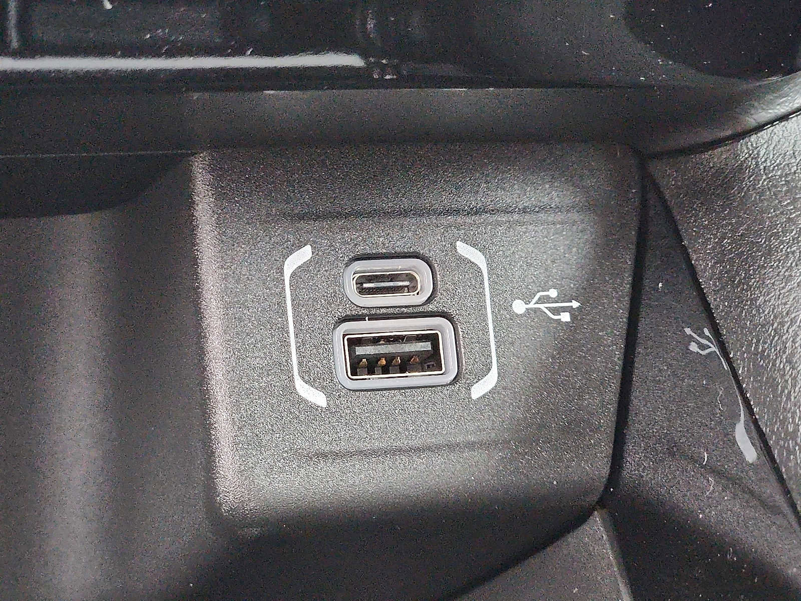 New 2026 Jeep Compass Limited image 16