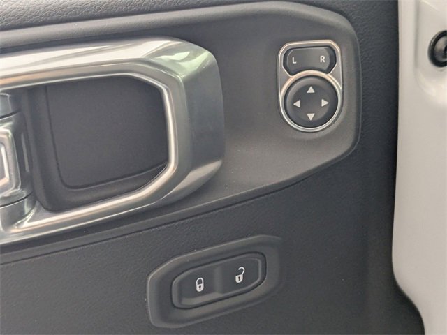 Used 2021 Jeep Wrangler Unlimited Rubicon image 11