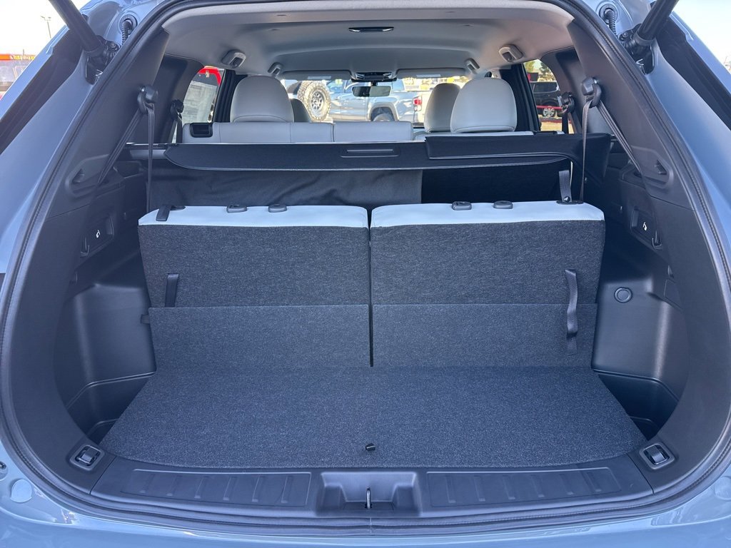 New 2025 Mitsubishi Outlander SE image 27