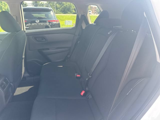 Certified 2024 Nissan Rogue S FWD image 14