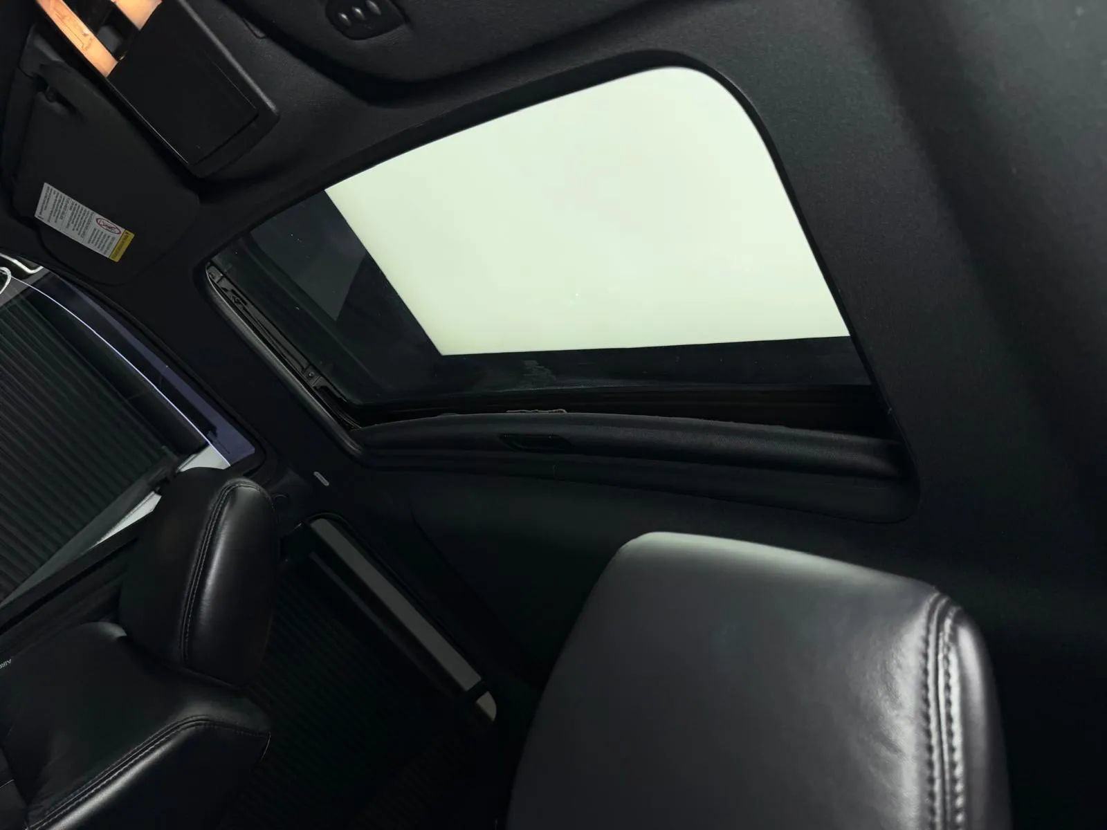 Used 2017 Lincoln Navigator Select AWD/4WD image 31