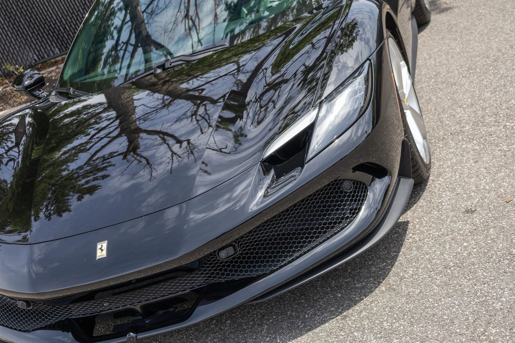 Used 2024 Ferrari 296 GTB RWD image 14