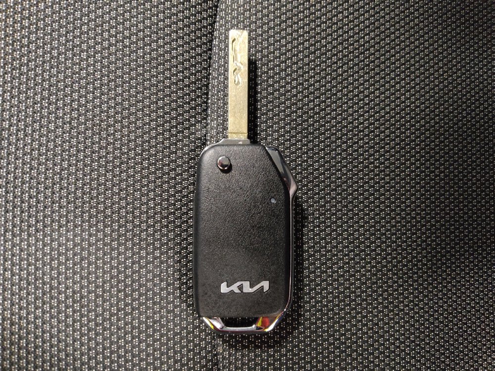 Used 2024 Kia Forte LX image 32