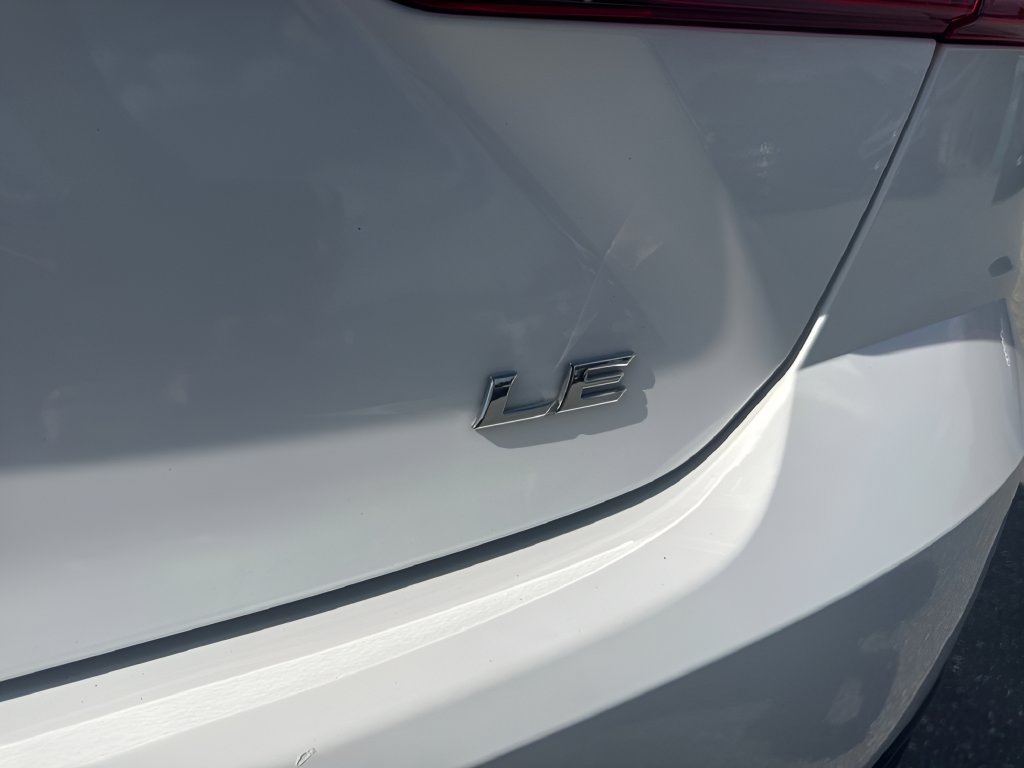 Used 2025 Toyota Camry LE FWD image 27