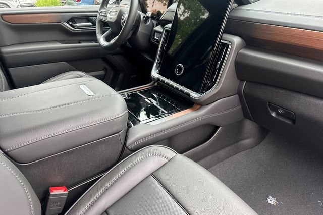 New 2026 GMC Yukon XL Denali image 15