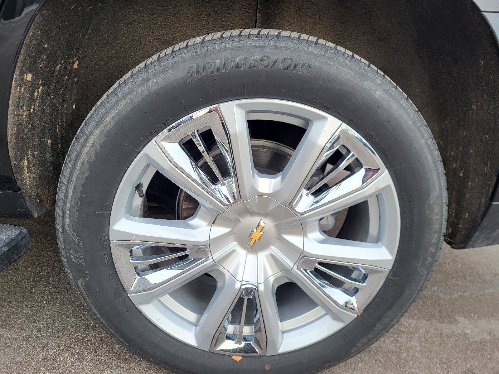 Used 2023 Chevrolet Tahoe High Country w/ Advanced Technology Package image 16