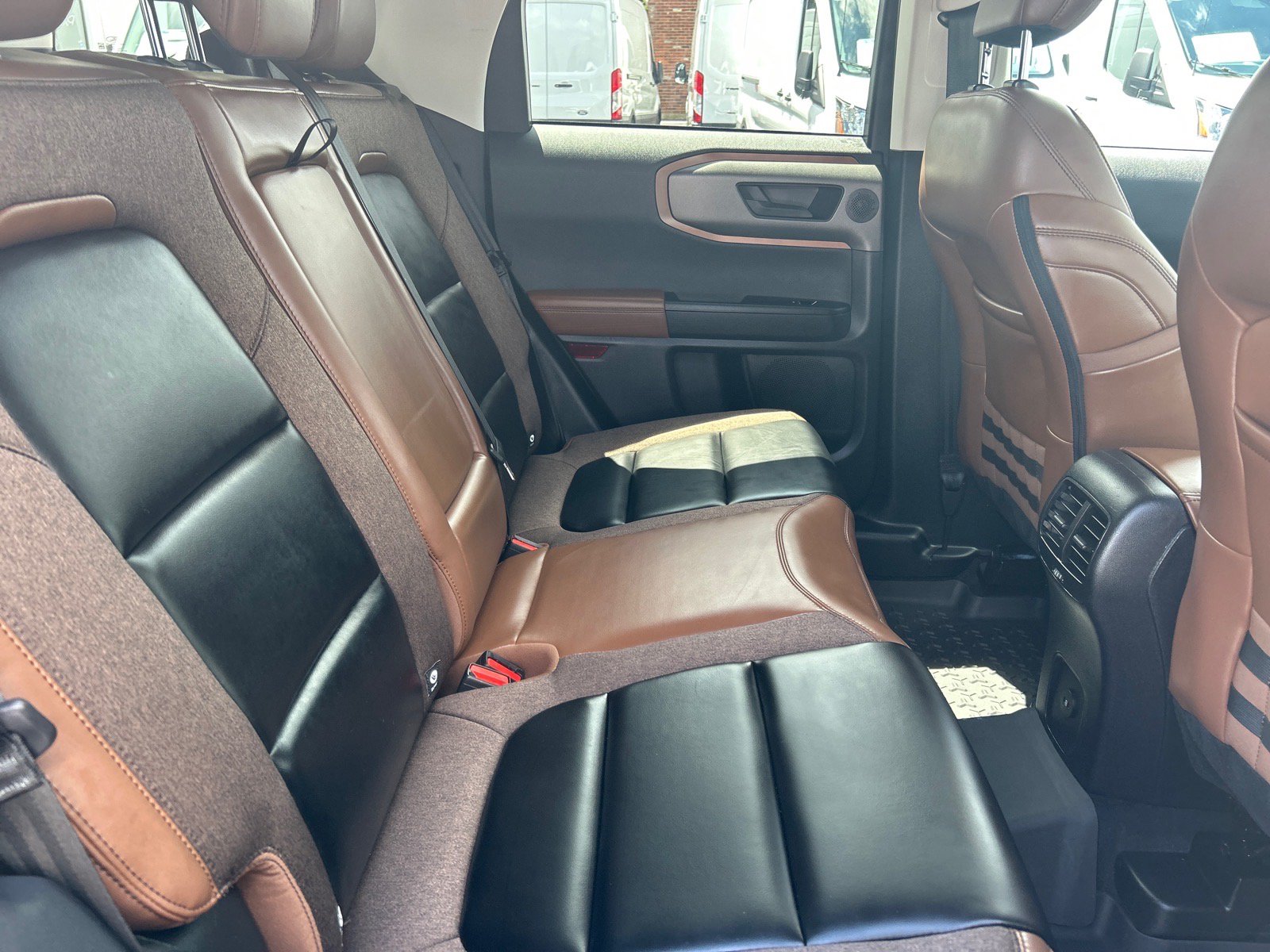 Certified 2025 Ford Bronco Sport Outer Banks w/ Outer Banks Tech Package+ AWD/4WD image 20