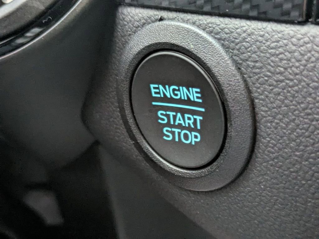 New 2026 Ford Escape ST-Line w/ Cold Weather Package AWD/4WD image 38