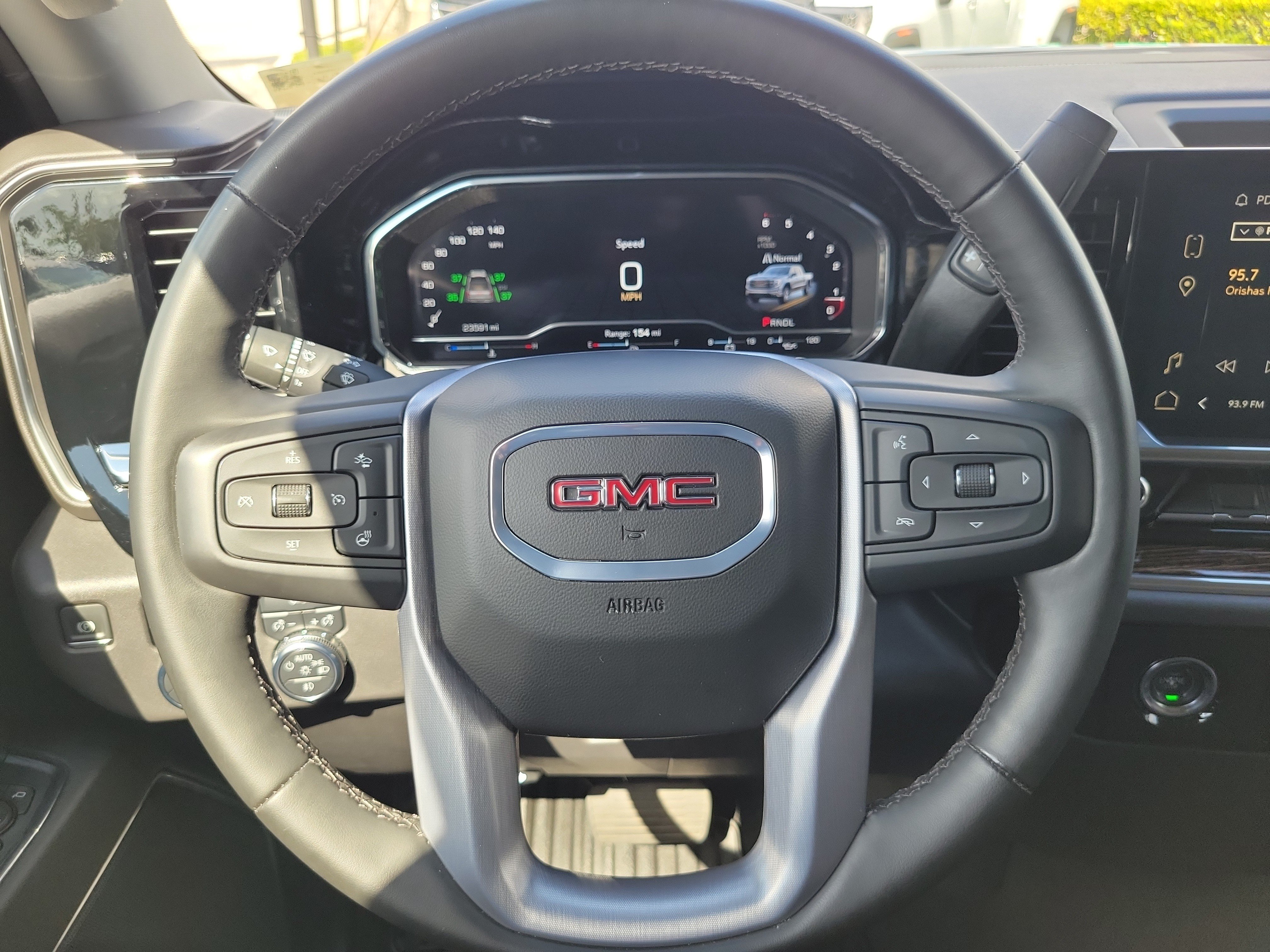 Used 2024 GMC Sierra 1500 Elevation RWD image 17