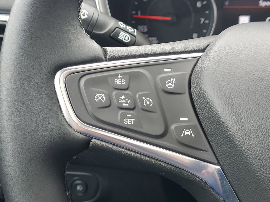 Used 2024 Chevrolet Equinox Premier AWD/4WD image 10