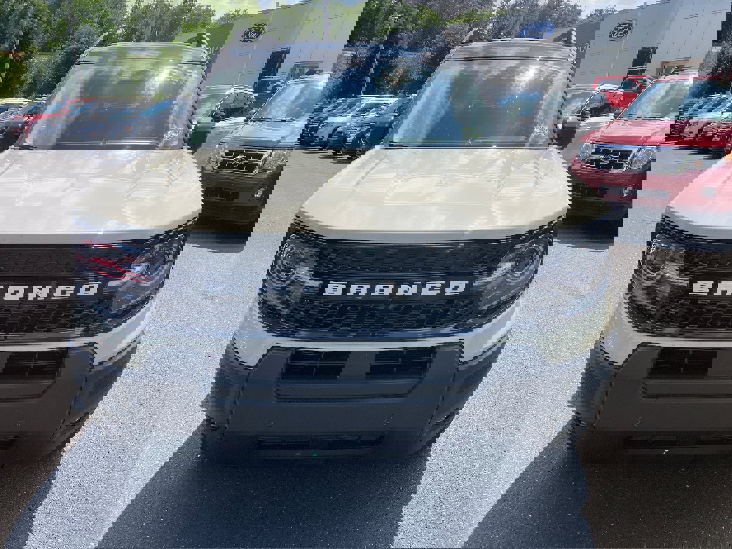 Certified 2025 Ford Bronco Sport Outer Banks w/ Outer Banks Tech Package+ video 2