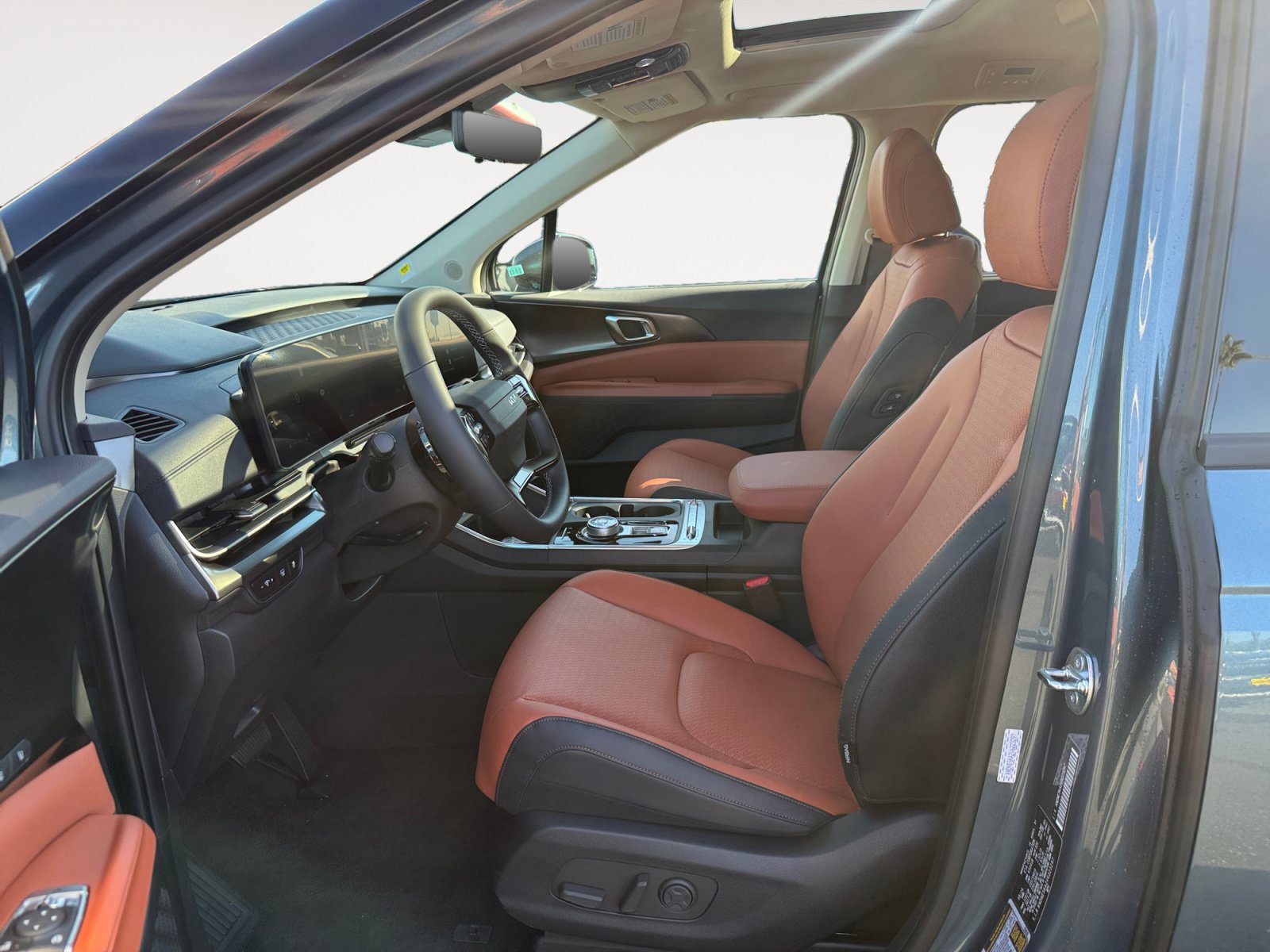 New 2027 Kia Carnival SX Prestige FWD image 10