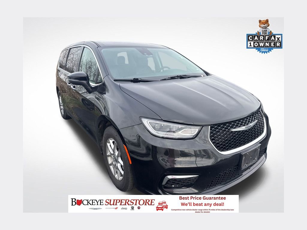 Used 2023 Chrysler Pacifica Touring-L FWD image 1