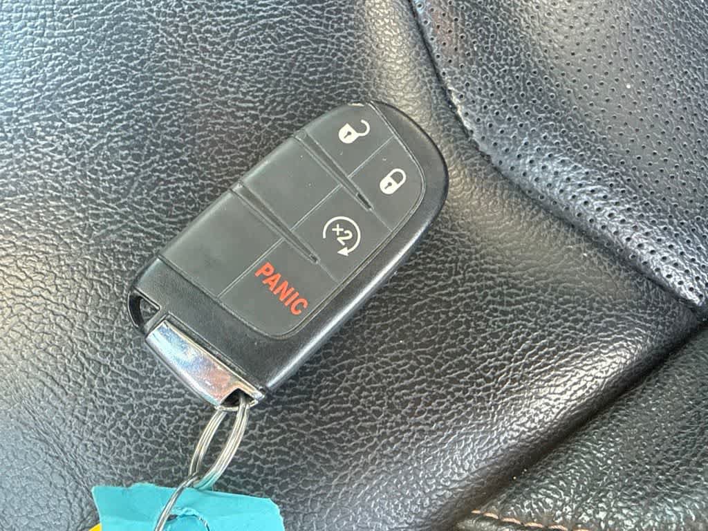 Used 2022 Jeep Compass Latitude AWD/4WD image 16