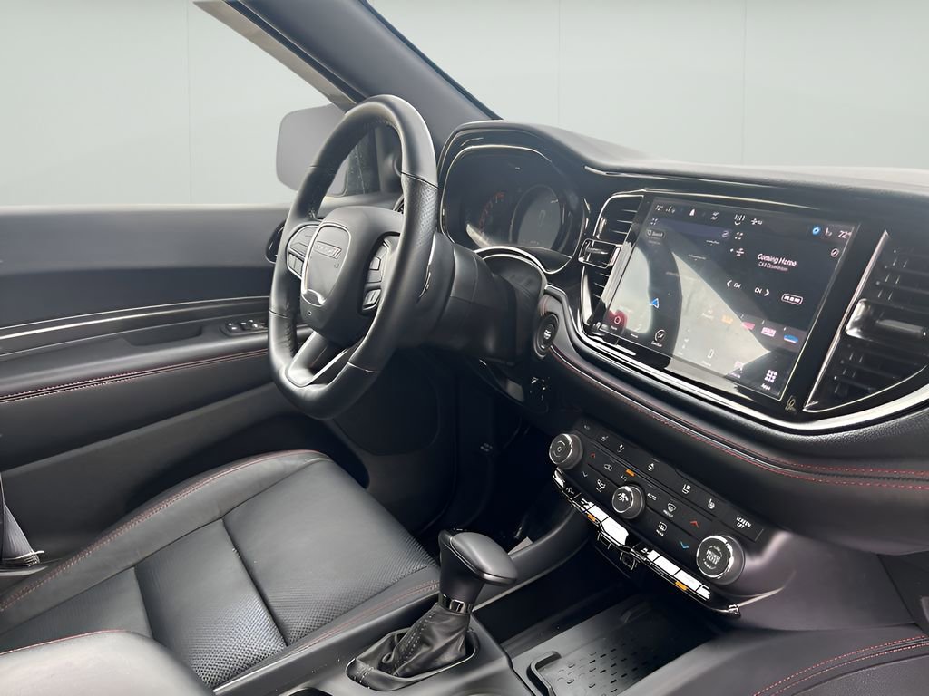 Used 2025 Dodge Durango GT image 26