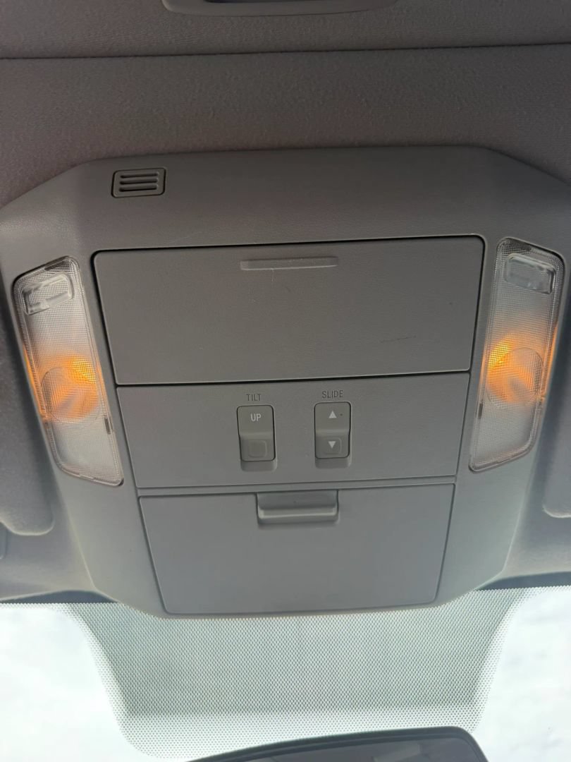 Used 2013 Toyota Sequoia SR5 RWD image 26