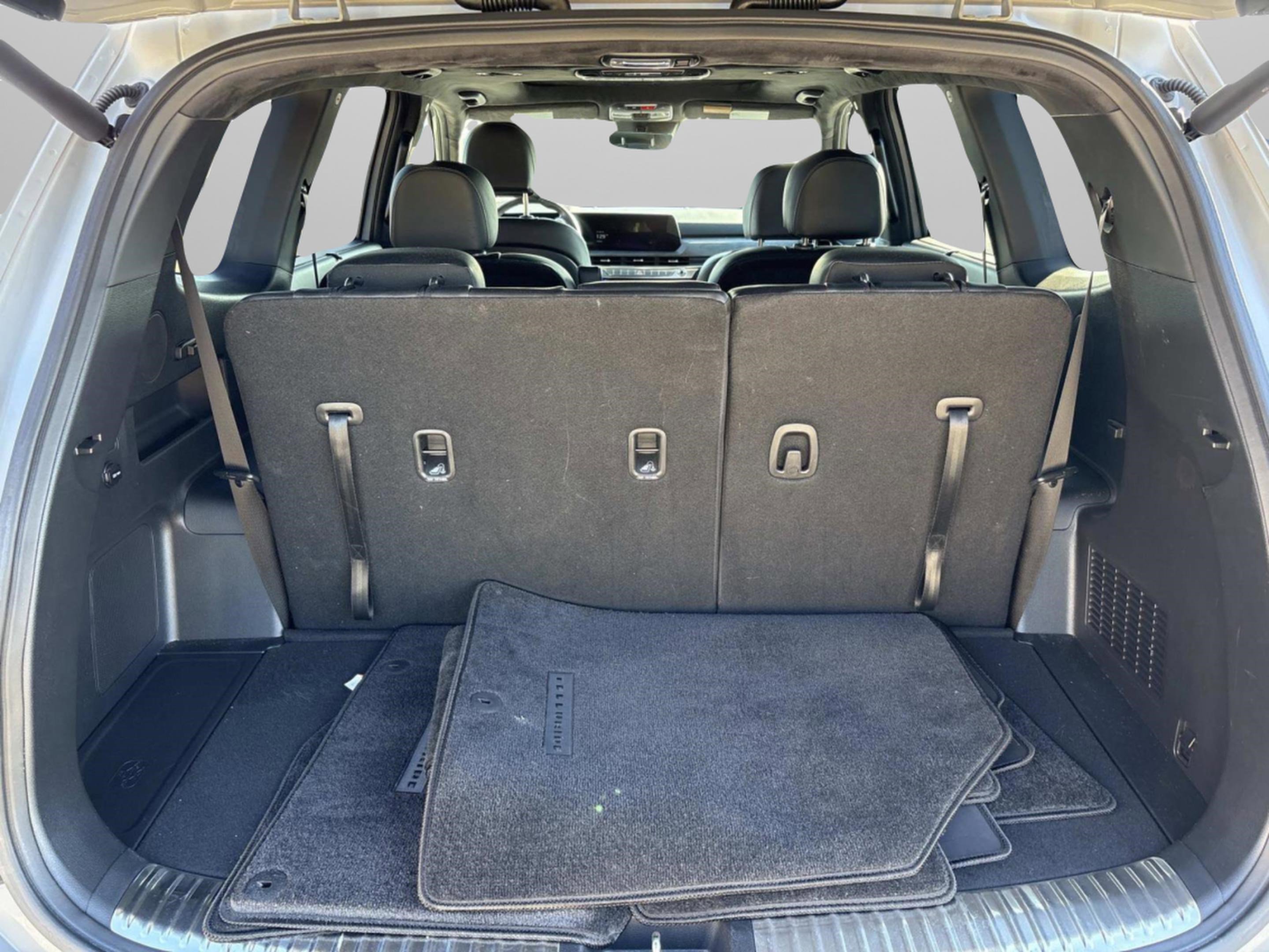 Used 2025 Kia Telluride SX Prestige X-Line image 11
