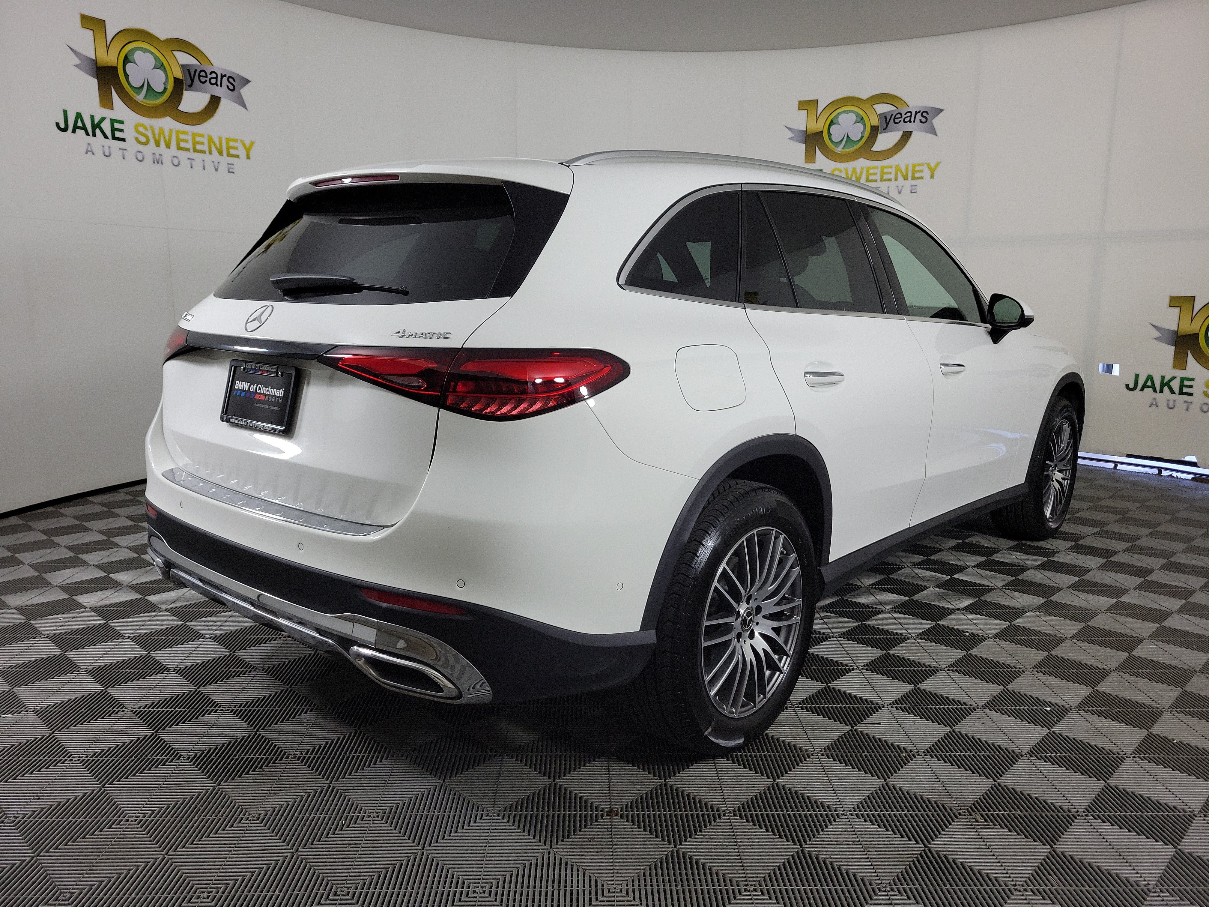 Used 2025 Mercedes-Benz GLC 300 4MATIC image 7
