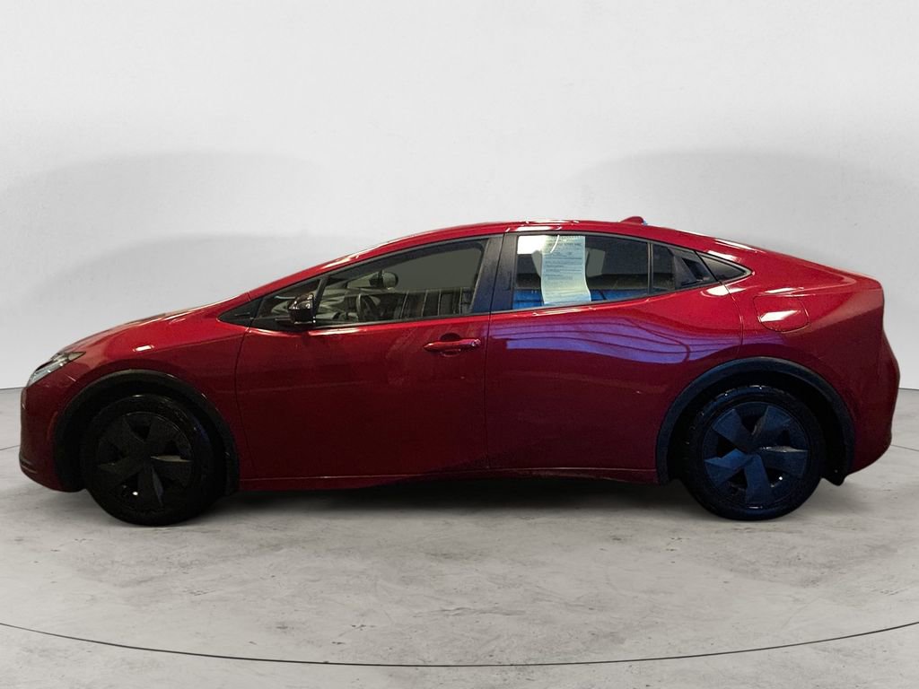Used 2023 Toyota Prius Prime FWD image 2