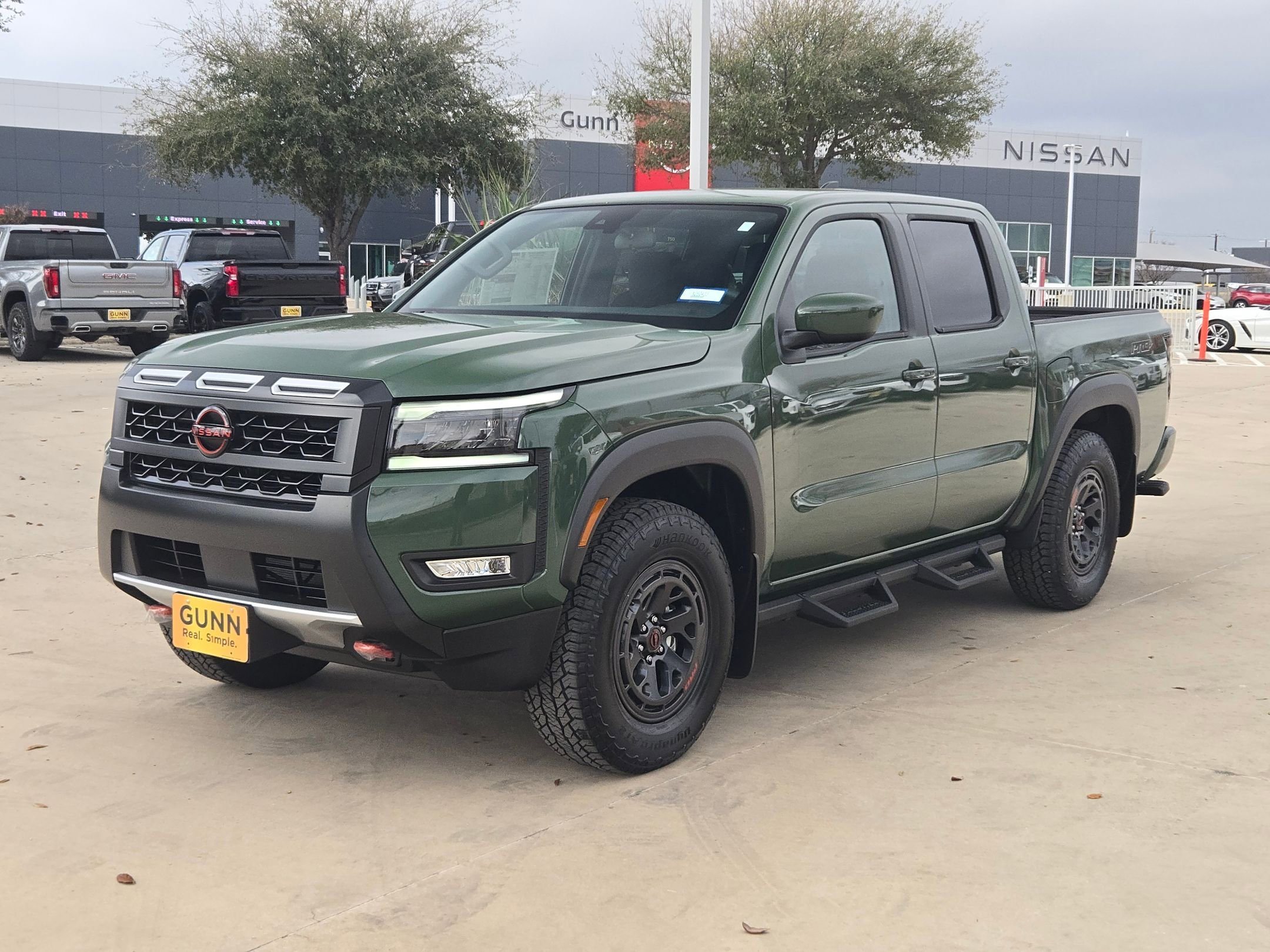 New 2026 Nissan Frontier Pro-X w/ Tow Package RWD image 7